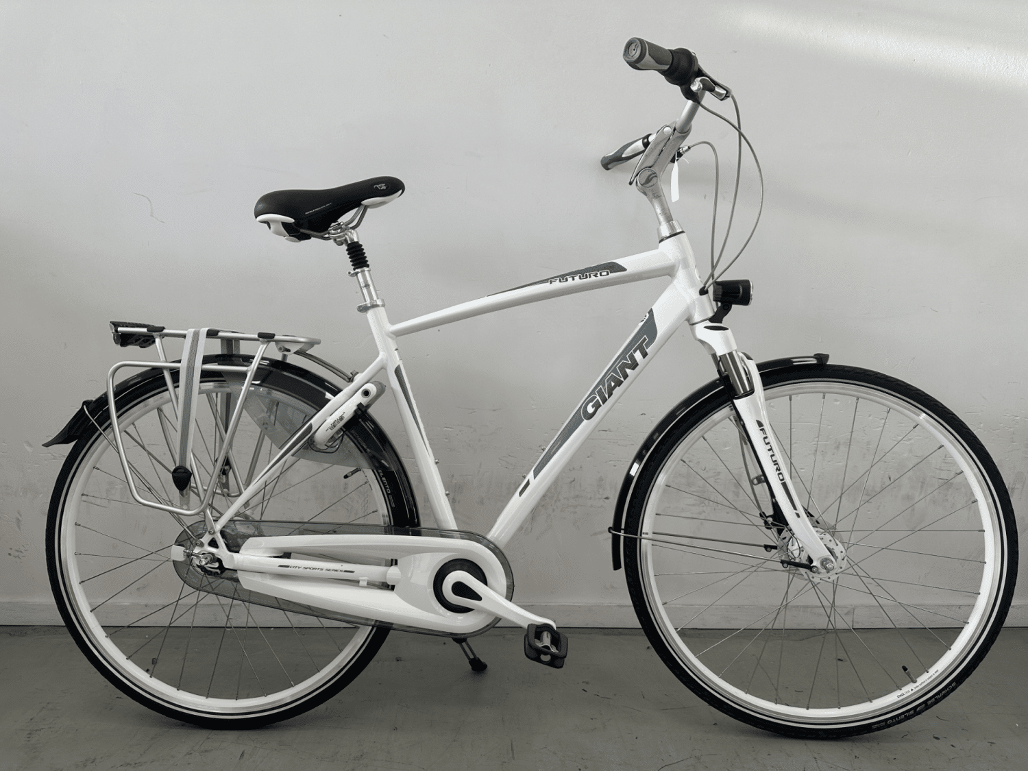 Giant Futuro N8 57cm